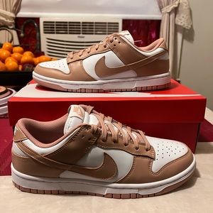 Dunk Rose whisper sz 10 women